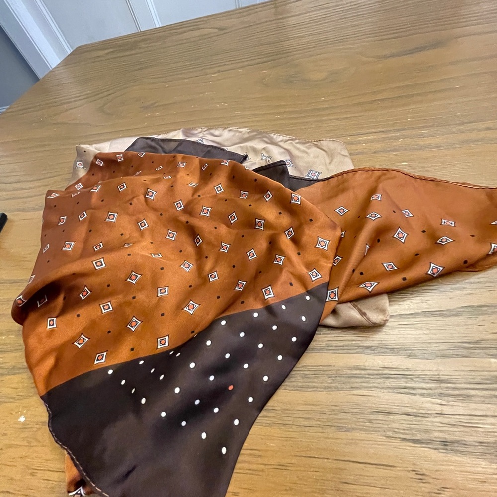 Silk Square Scarves Bandana Shawl Scarf Neckerchief Women Head Wraps 27.5”Square - Picture 4 of 7
